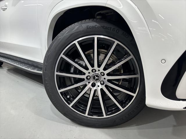 Photo of 2025 Polar White Mercedes-Benz GLS 580