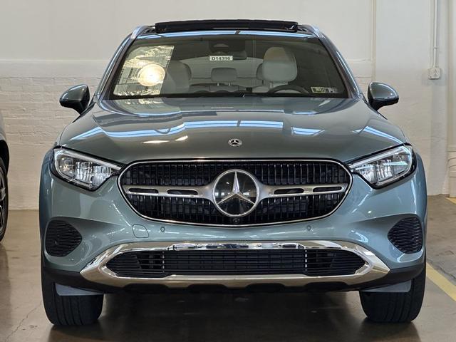 Photo of 2026 Silver Mercedes-Benz GLC 300