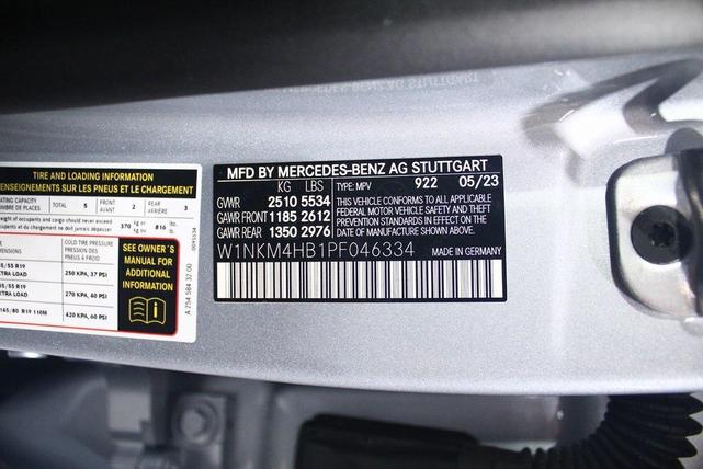 Photo of 2023 Cirrus Silver Metallic Mercedes-Benz GLC 300