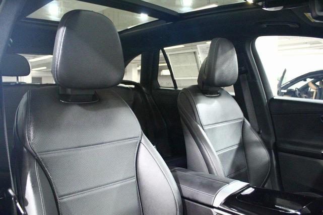 Photo of 2023 Cirrus Silver Metallic Mercedes-Benz GLC 300