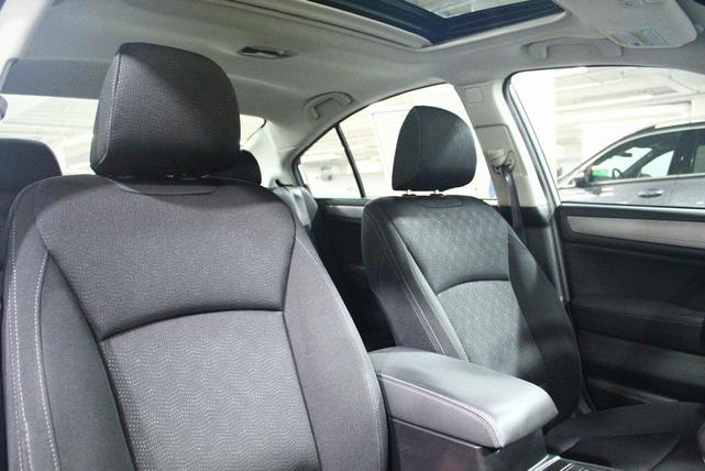 Photo of 2016 Ice Silver Metallic Subaru Legacy
