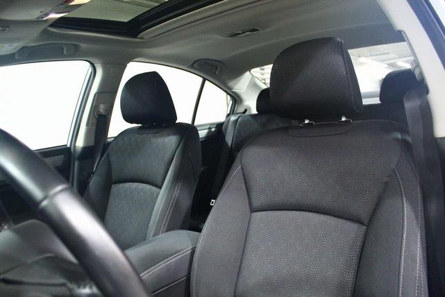 Photo of 2016 Ice Silver Metallic Subaru Legacy