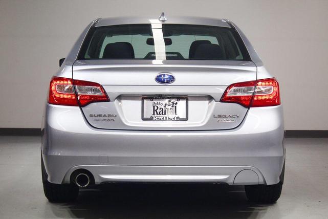 Photo of 2016 Ice Silver Metallic Subaru Legacy