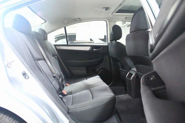 Photo of 2016 Ice Silver Metallic Subaru Legacy