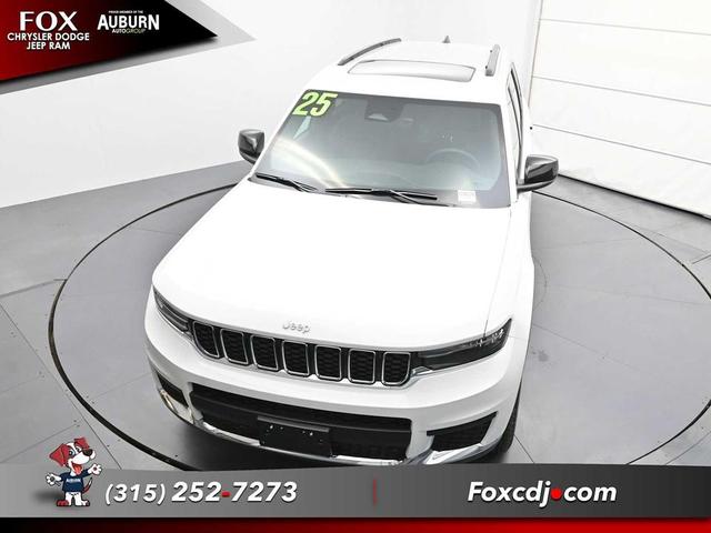 Photo of 2025 Bright White Clearcoat Jeep Grand Cherokee L