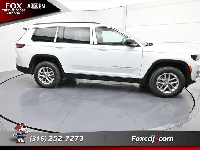 Photo of 2025 Bright White Clearcoat Jeep Grand Cherokee L