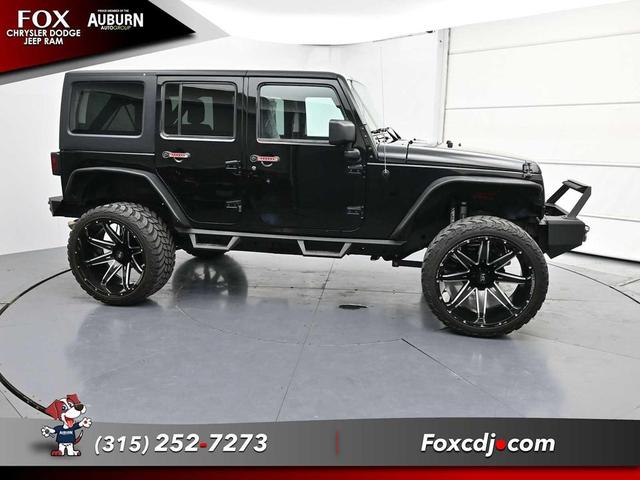 Photo of 2016 Black Clearcoat Jeep Wrangler Unlimited