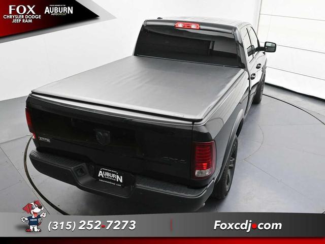 Photo of 2022 Diamond Black Crystal Pearlcoat RAM 1500 Classic