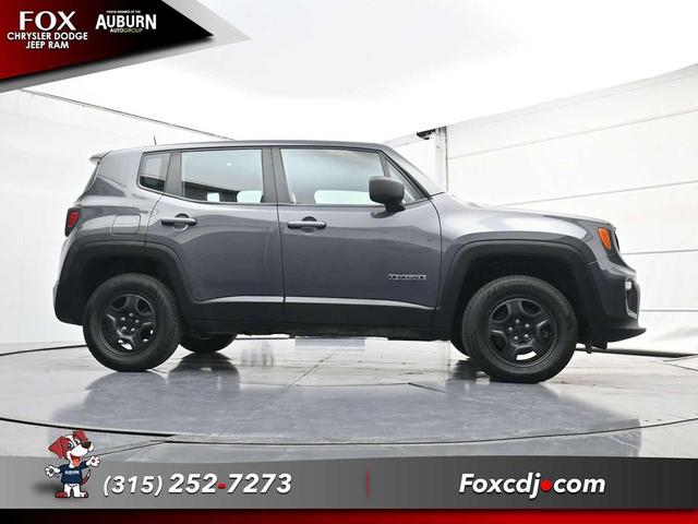 Photo of 2022 Graphite Gray Jeep Renegade