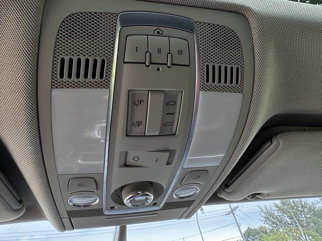 Photo of 2012 BLACK METALIC Audi Q7