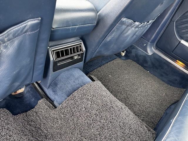 Photo of 1991 WHITE Mercedes-Benz S-Class