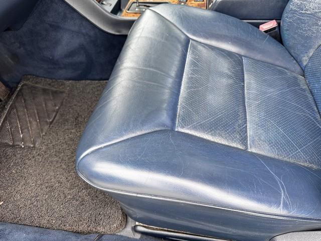 Photo of 1991 WHITE Mercedes-Benz S-Class