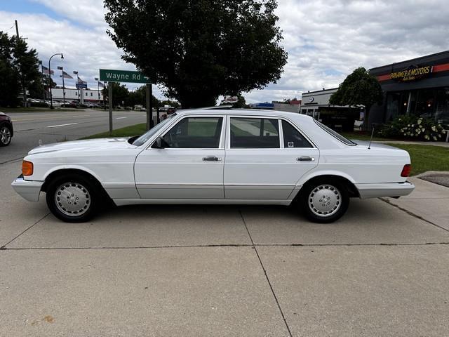 Photo of 1991 WHITE Mercedes-Benz S-Class
