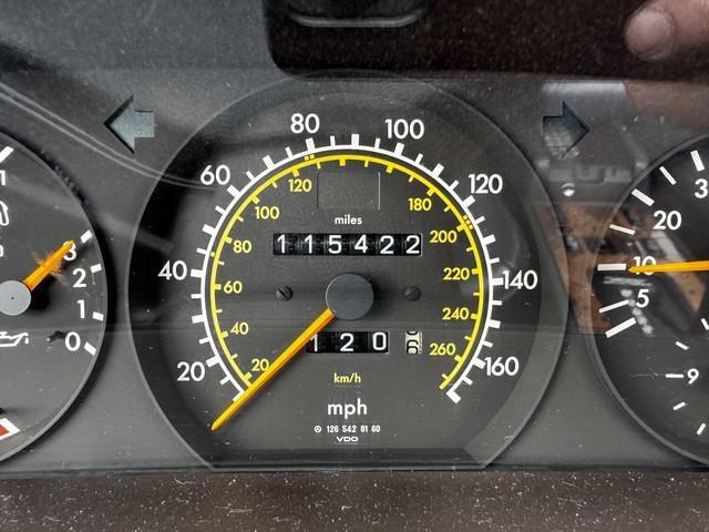 Photo of 1991 WHITE Mercedes-Benz S-Class