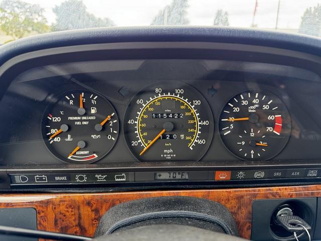 Photo of 1991 WHITE Mercedes-Benz S-Class