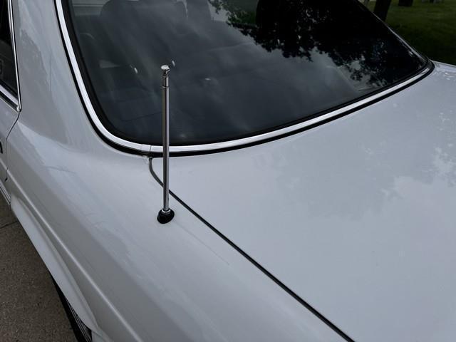 Photo of 1991 WHITE Mercedes-Benz S-Class