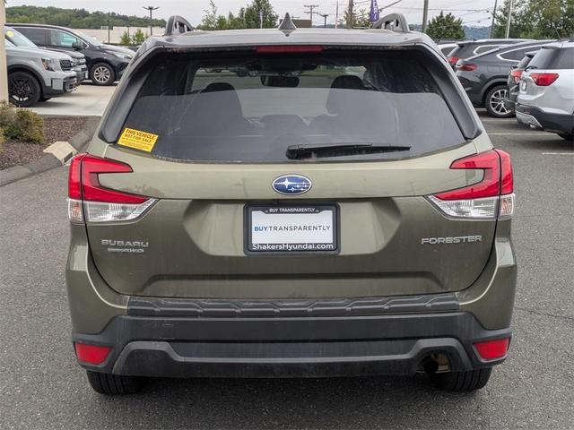 Photo of 2024 Autumn Green Metallic Subaru Forester
