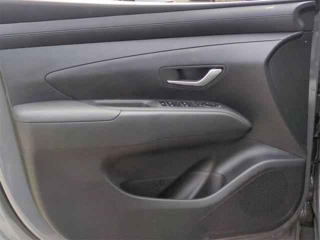 Photo of 2025 Hampton Gray Hyundai TUCSON