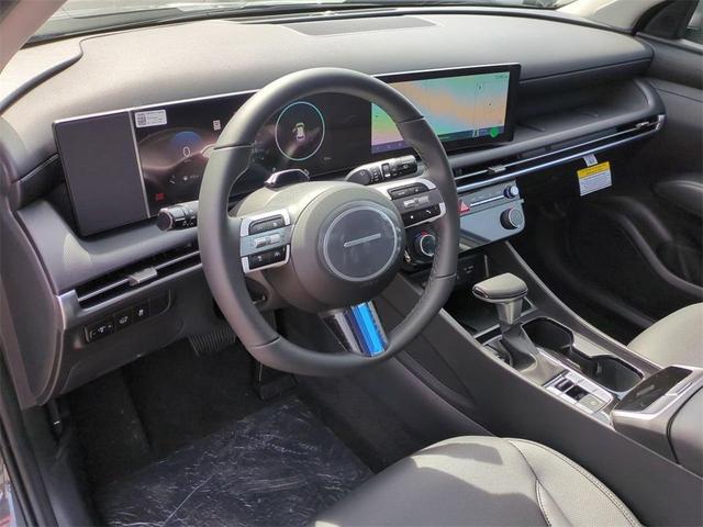 Photo of 2025 Hampton Gray Hyundai TUCSON