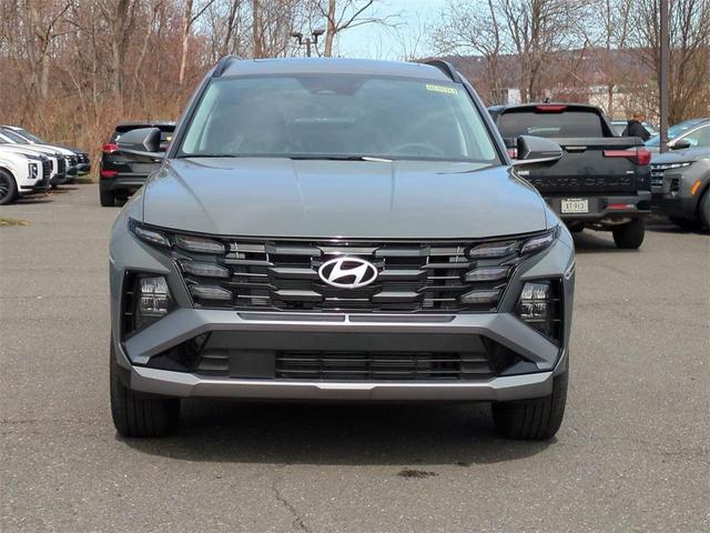 Photo of 2025 Hampton Gray Hyundai TUCSON