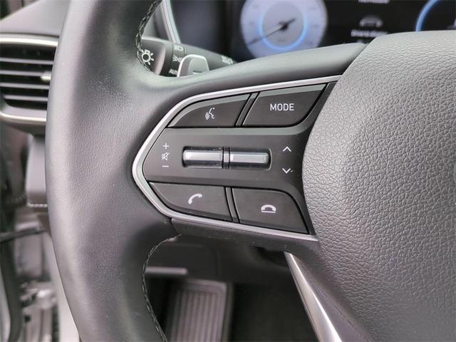 Photo of 2022 Shimmering Silver Pearl Hyundai SANTA FE