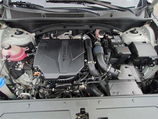 Photo of 2022 Shimmering Silver Pearl Hyundai SANTA FE