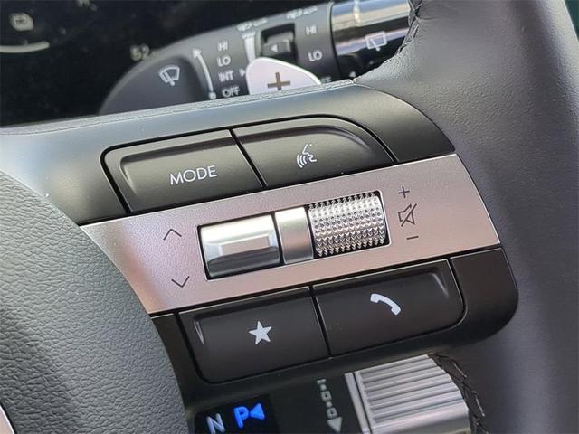 Photo of 2025 Ash Black Hyundai TUCSON Hybrid