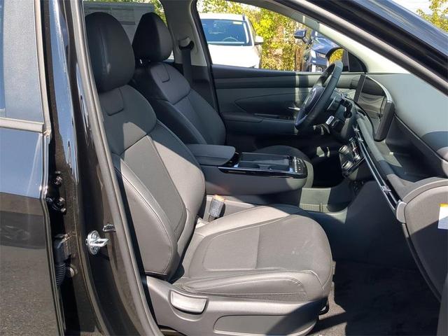Photo of 2025 Ash Black Hyundai TUCSON Hybrid