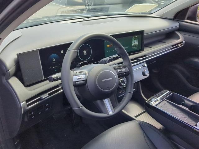 Photo of 2025 Ash Black Hyundai TUCSON Hybrid