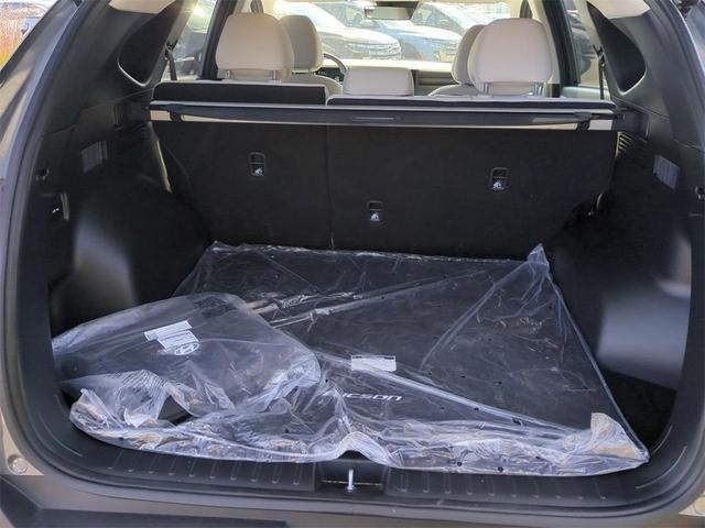 Photo of 2025 Hampton Gray Hyundai TUCSON