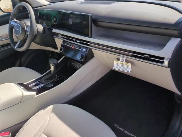 Photo of 2025 Hampton Gray Hyundai TUCSON