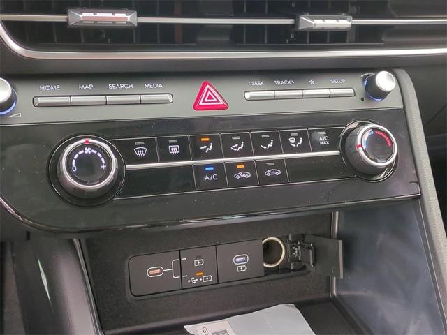 Photo of 2026 Black Hyundai SONATA