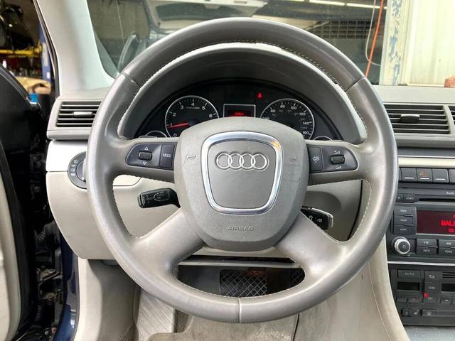 Photo of 2008 Blue Audi A4