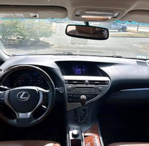 Photo of 2015 Ultra White Lexus RX 350