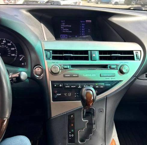 Photo of 2015 Ultra White Lexus RX 350