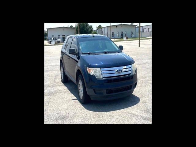Photo of 2010 Tuxedo Black Metallic Ford Edge
