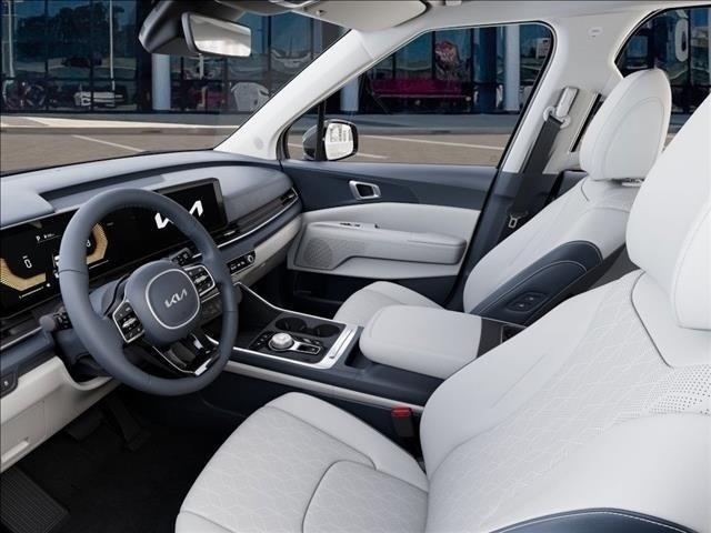 Photo of 2026 Ceramic Silver Kia Carnival Hybrid