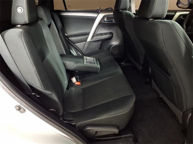 Photo of 2014 Classic Silver Toyota RAV4