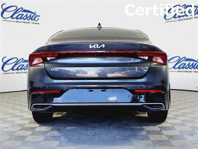 Photo of 2023 Gravity Gray Kia K5