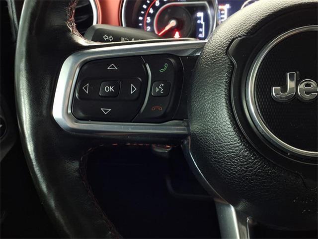 Photo of 2022 Black Clearcoat Jeep Gladiator