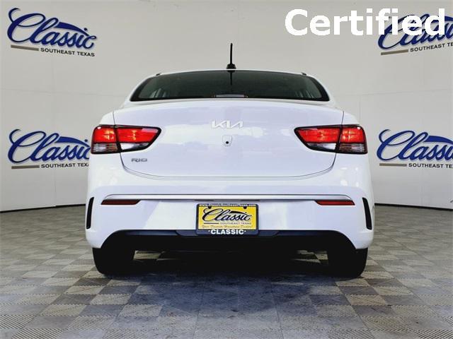 Photo of 2023 Clear White Kia Rio