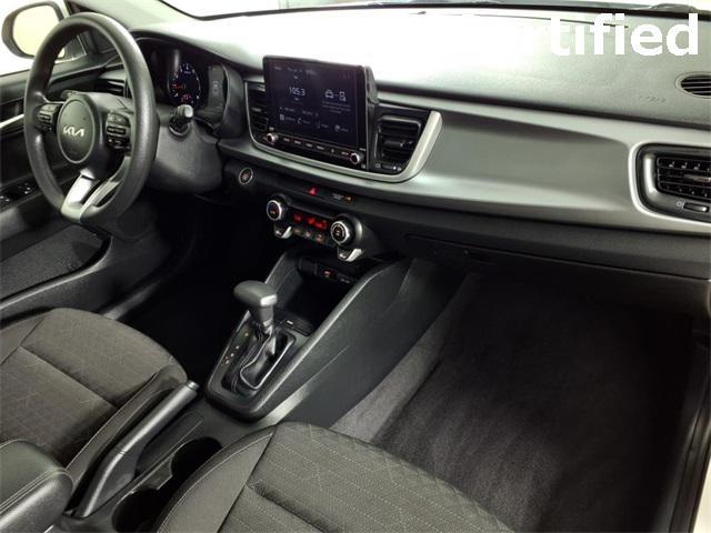 Photo of 2023 Clear White Kia Rio