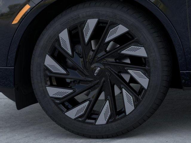 Photo of 2025 Infinite Black Metallic Lincoln Nautilus