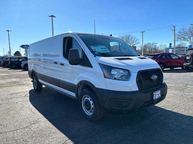 Photo of 2025 Oxford White Ford Transit-250