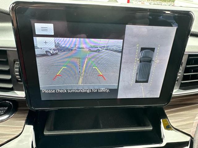 Photo of 2022 Agate Black Metallic Ford Explorer