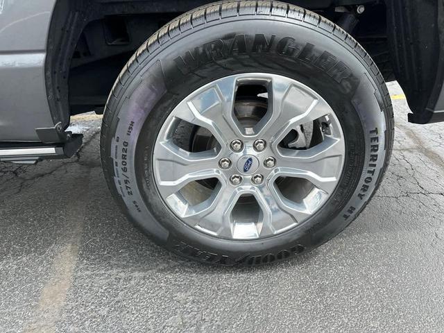 Photo of 2022 Carbonized Gray Metallic Ford F-150