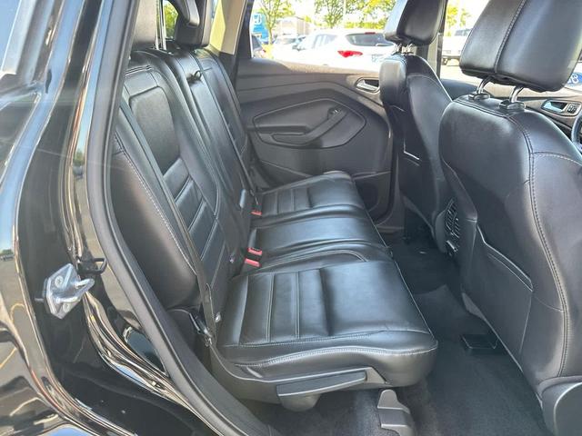 Photo of 2017 Shadow Black Ford Escape