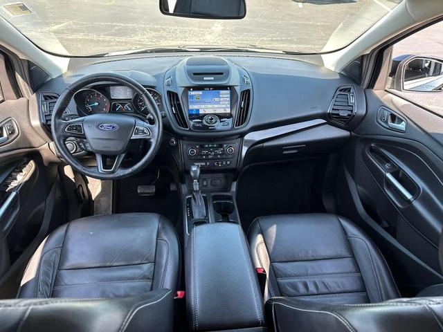Photo of 2017 Shadow Black Ford Escape