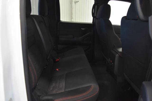 Photo of 2022 Glacier White Nissan Frontier