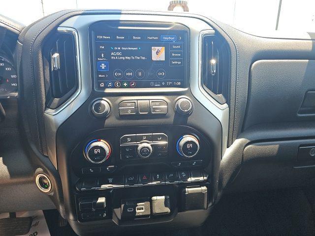 Photo of 2023 Black Chevrolet Silverado 2500